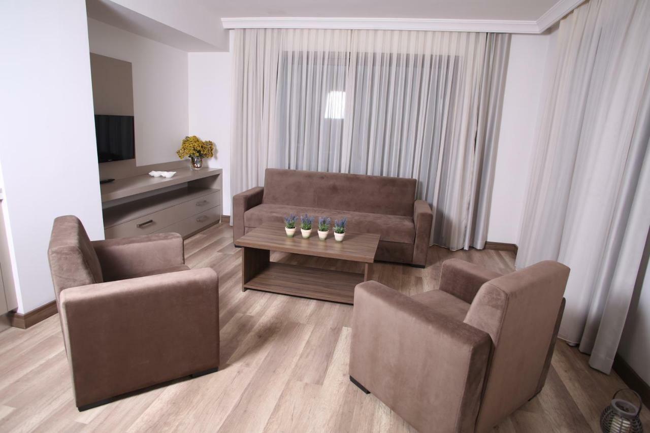 Lavanta Residence Кирения Экстерьер фото